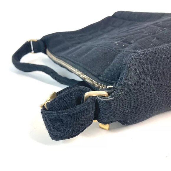 CHANEL Quilted Logo Chocolate Bar CC Mark accessory pouch Shoulder Bag Black - Picture 7 of 15